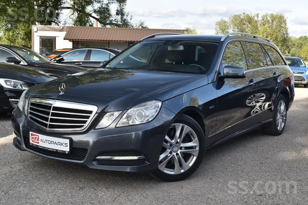 Mercedes Mercedes-Benz E250 Cdi 2.2L dīzelis , 150kW, 03.20