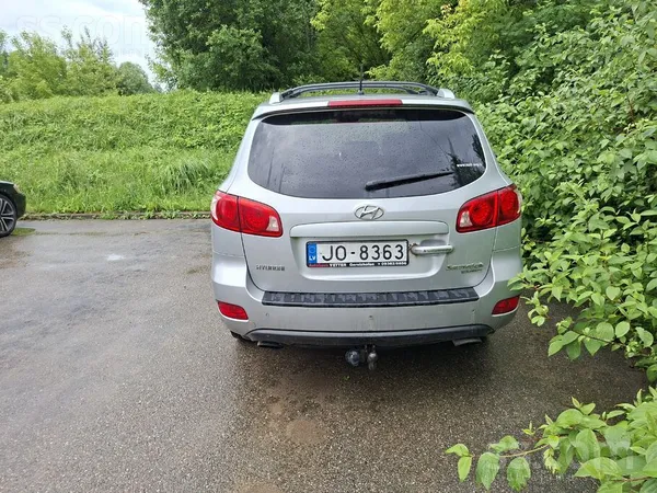 Hyundai Santa FE