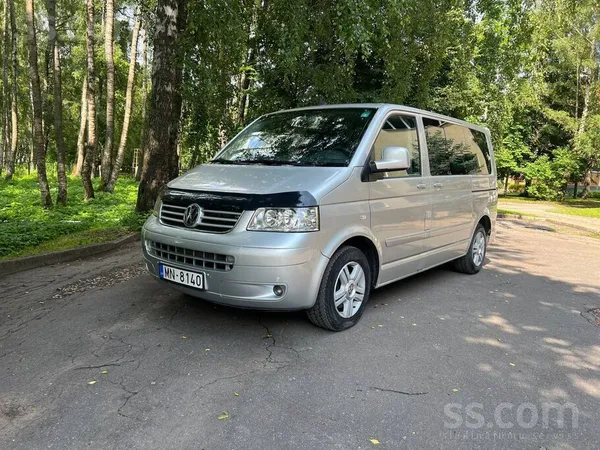 Pārdodu 2004 gada VW Multivan, 2.5 dīzelis, 128 kW, automātiskā ātrumkārba,