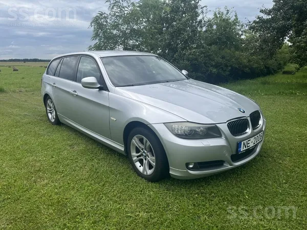 BMW 320