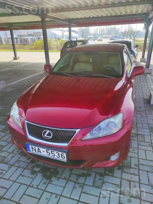 Pārdodu Lexus Is250. Lūdzu ar jautājumiem uz Watsapp.