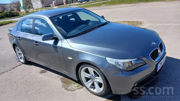 BMW 520