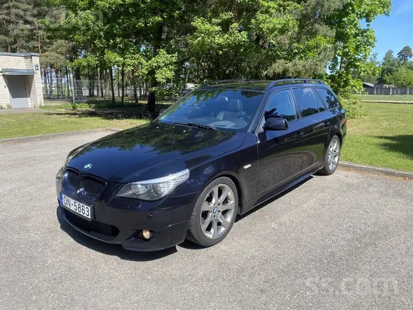 BMW 530