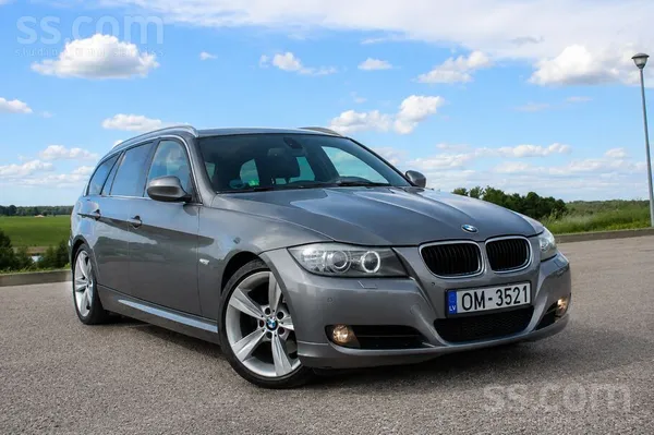 BMW 320