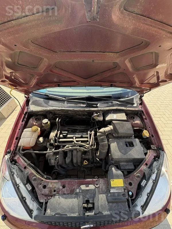 Ford Pārdodu Ford Focus 2002 1.6 benzīns. Auto rūc un b
