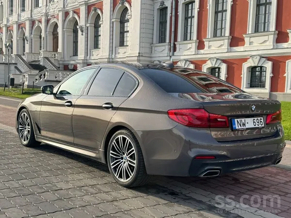 BMW 530