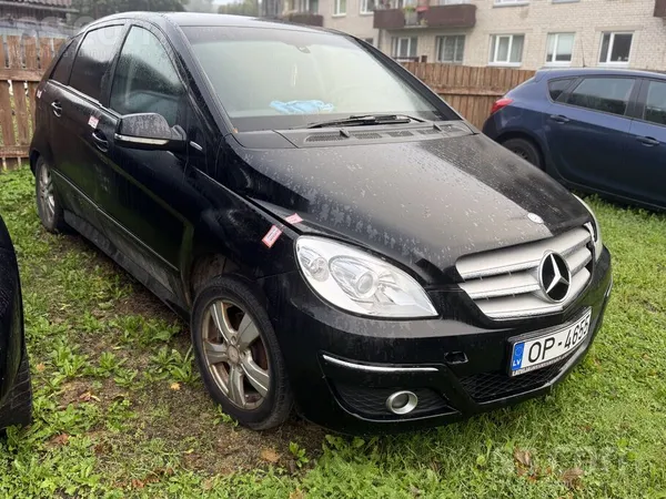 Mercedes Mercedes B170 Ngt auto braucams , nodoklis samaksā