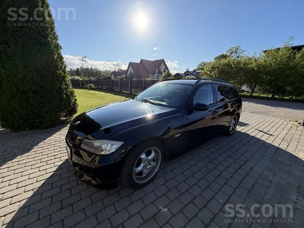 BMW 320
