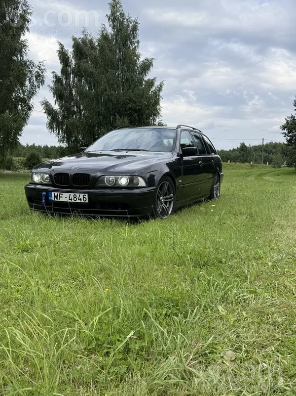 BMW 530