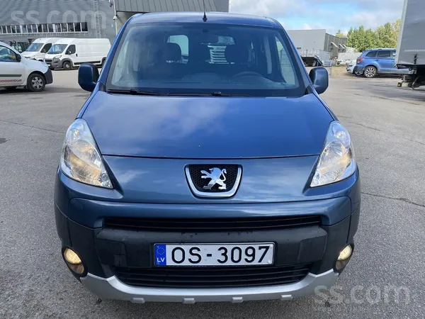 Peugeot Partner. 1.6d 66kw Jauna TA. Lidz 21.09.2027g.
Oriģināls nobraukum