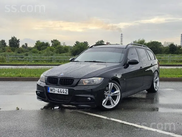 BMW 320 - 1