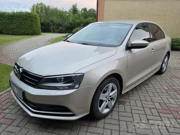 VW Jetta 1, 4 90Kw 
129000 km pārskatāms nobraukums Latvijā. 
Ekonomisks auto ar patēriņu 5-6-5km uz 100km. 

Parkošanās ...