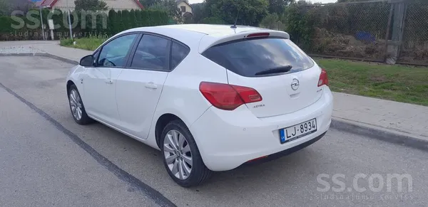 Opel Astra