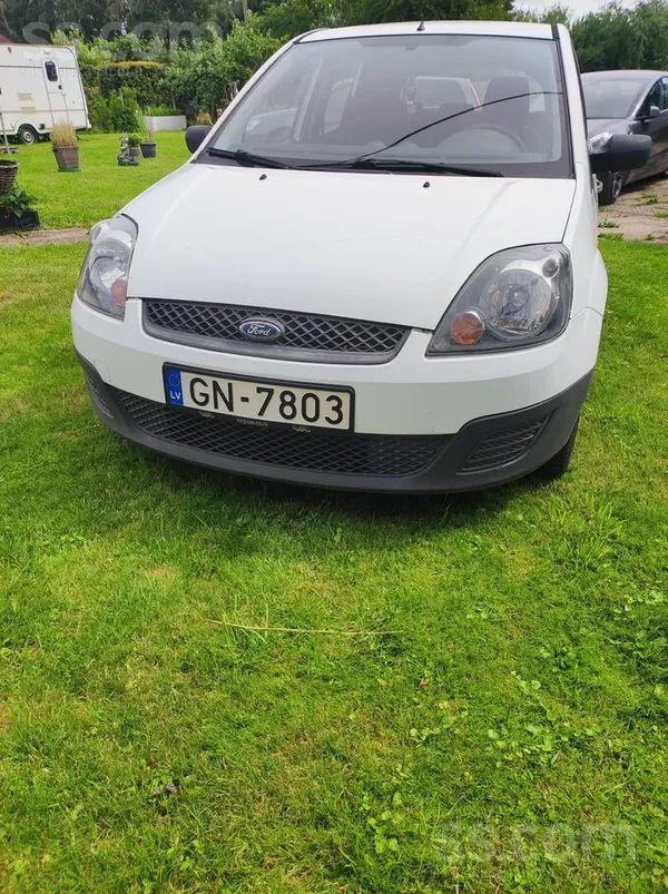 Ford Pārdodu auto ar defektiem