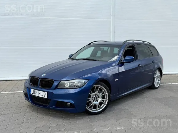 BMW 320