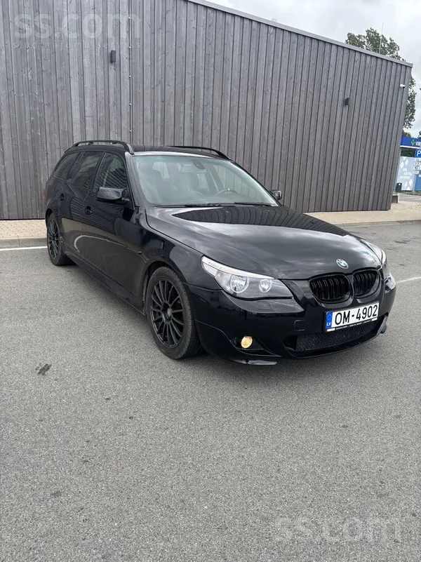 BMW 530