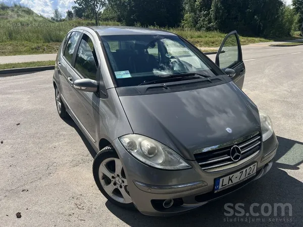 Mercedes A200 - 1