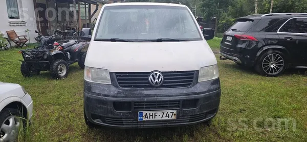Продаю бус VW т5 транспортёр финская регистрация нужно регистрировать в Латв