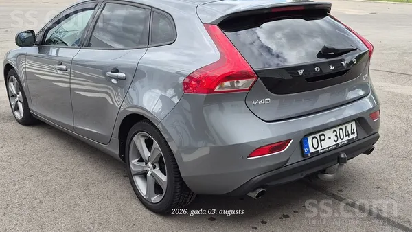Volvo V40