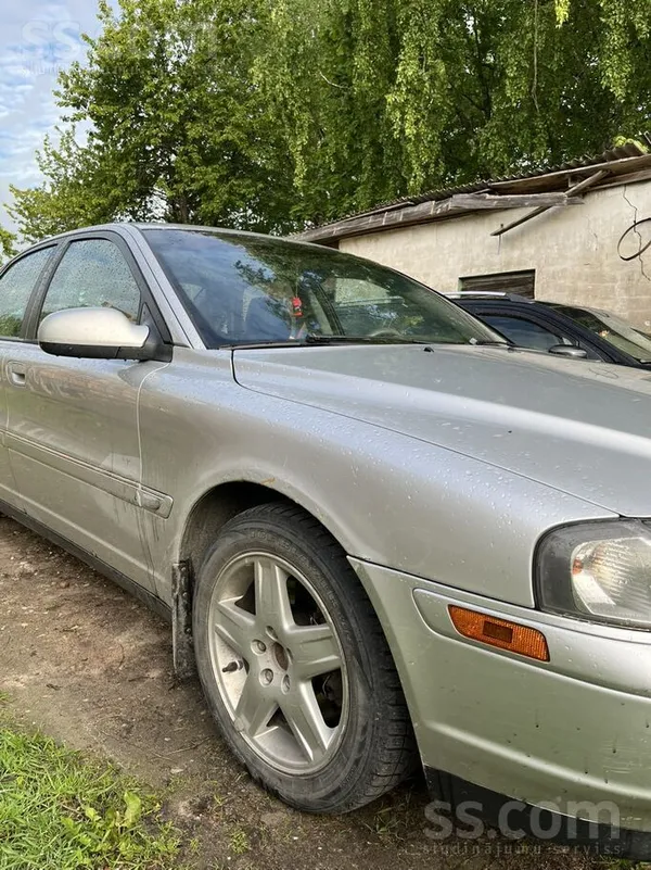 Volvo S80