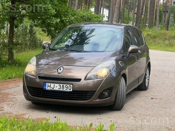Renault Grand Scenic