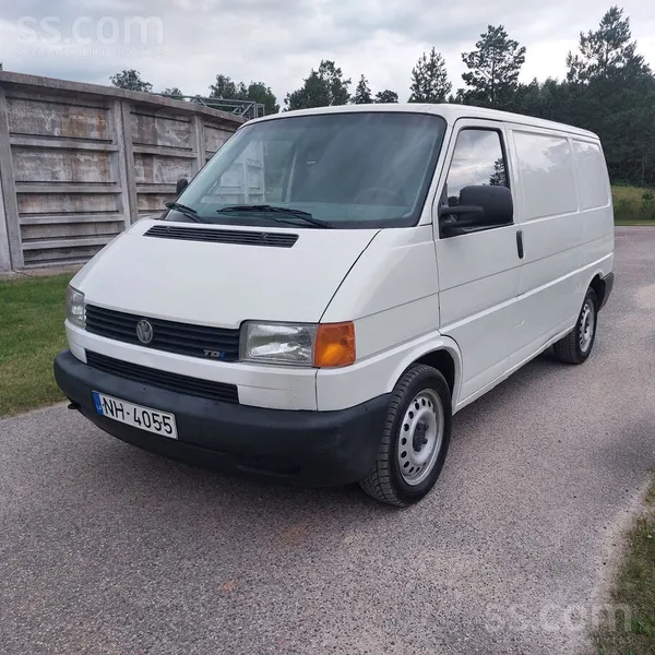 VW transporter, 2.5 dīzelis, 65kw. Veikta pilna apkope, samainīts zobsiksnas komplekts, nomainīts sajūga komplekts un divmasu ...