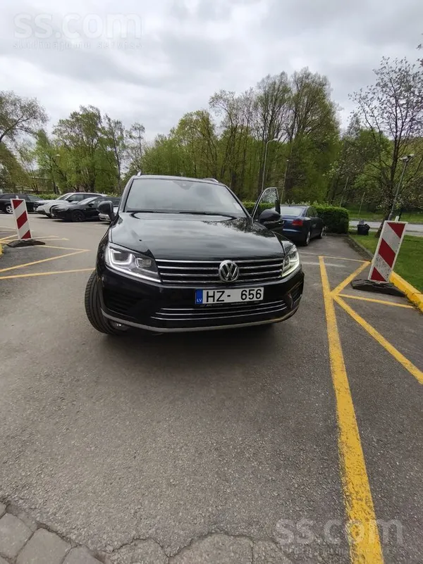 Volkswagen Touareg