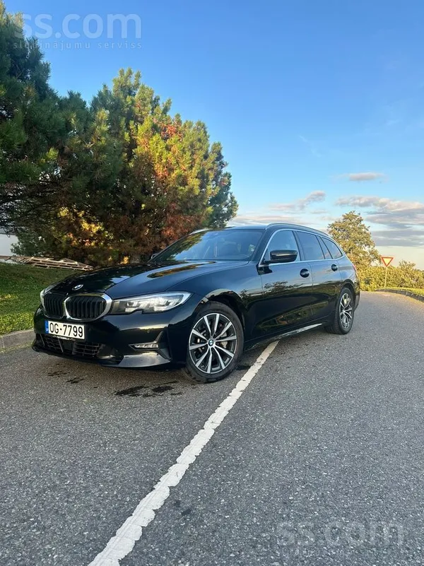 BMW 330