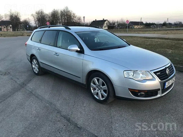 Volkswagen Passat (B6) 2009, 2.0D dīzelis, Manuāls, Sedans, Sudrabs — Latvijā