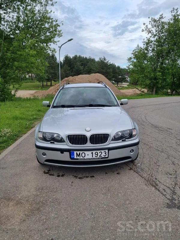 BMW 330