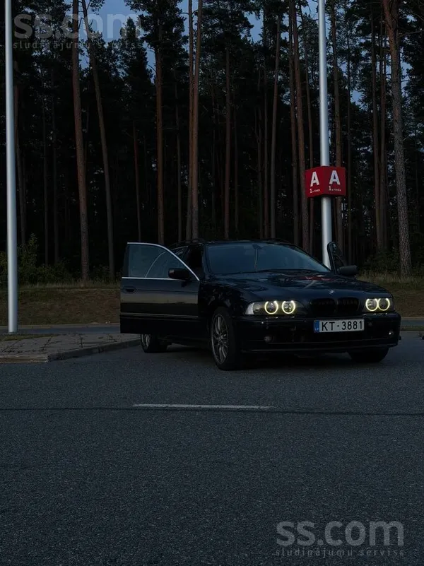 BMW BMW E39 530d 3.0d 2002 год