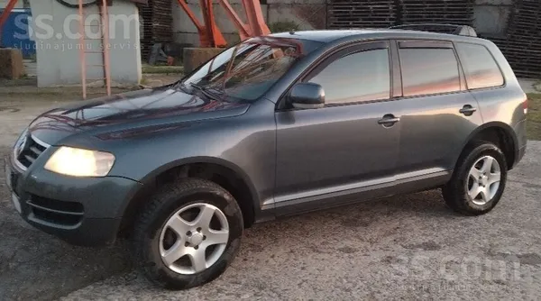 Volkswagen Touareg