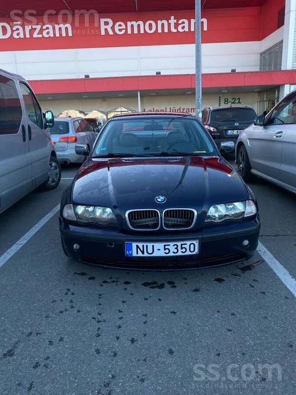 BMW 320
