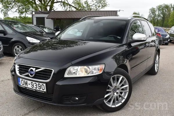 Volvo V50