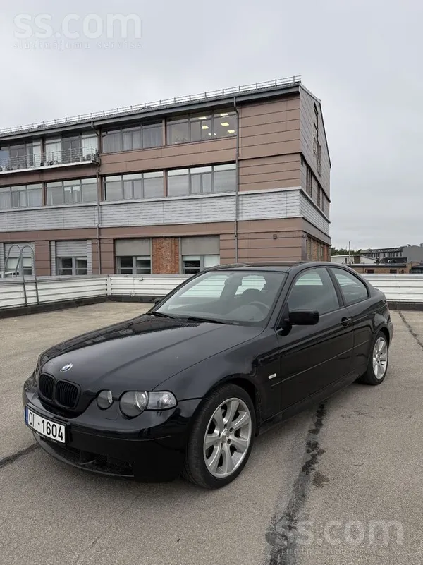 BMW 320