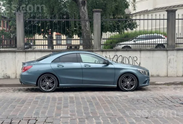 Pārdodas Mercedes Benz Cla 220 2013, 2.2 dīzelis. 

Nesen nomainīti: amort