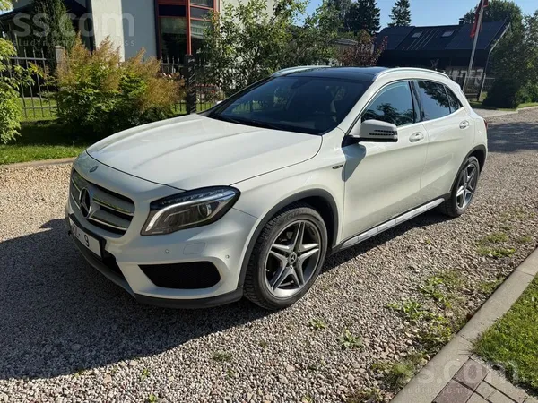 Mercedes GLA200