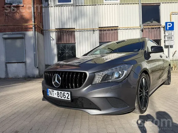 Mercedes CLA220