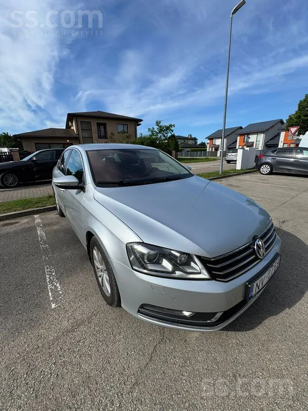 Volkswagen Passat (B7)