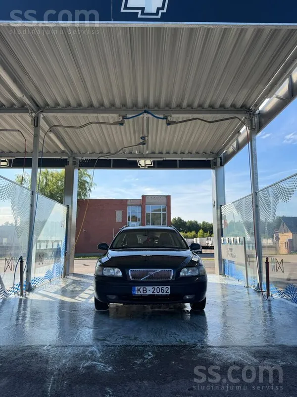 Volvo V70