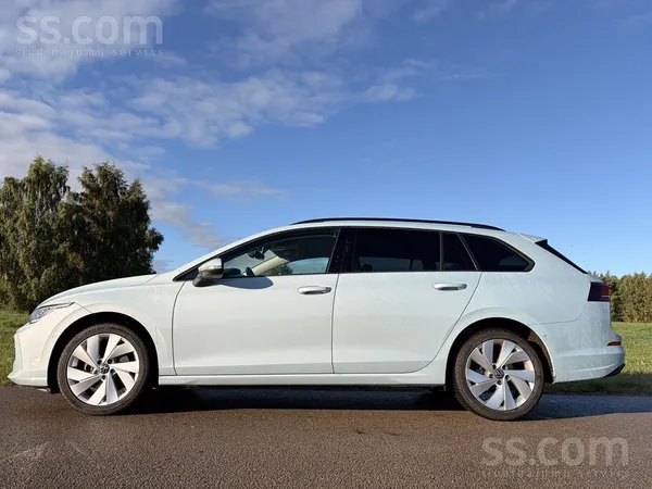 Volkswagen Golf Variant 2025, 1.5 benzīns, Manuāls, Universāls, Zils — Latvijā
