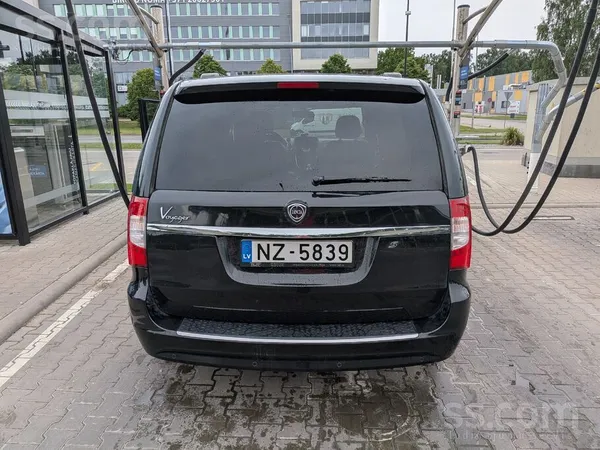 Lancia Voyager S 2.8 Crd (dīzelis, 178 ZS, automāts) 2015. g. 

Pārdod lab