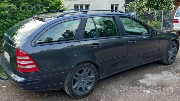 Mercedes C220