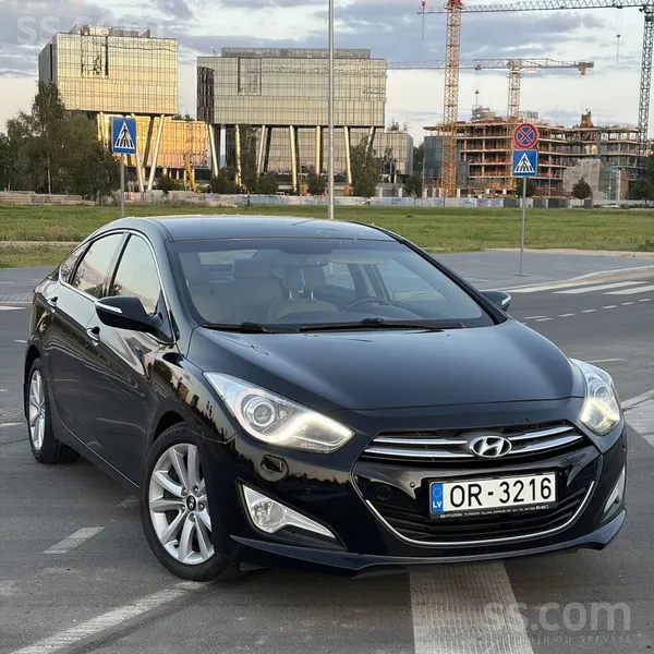 Hyundai Pārdodu koptu 2012.gada Hyundai i40 1.7d ar automā