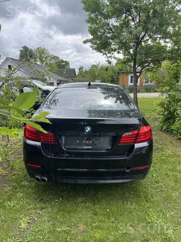 BMW 528