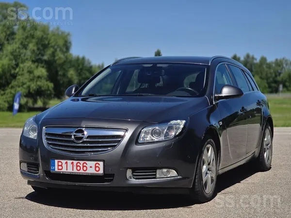 Opel Piedāvājam Opel Insignia Sports Tourer 