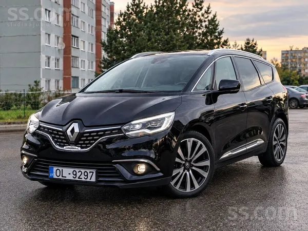 Renault Grand Scenic Initiale 2018 1.6 дизель Автомат

Продаётся Renault G