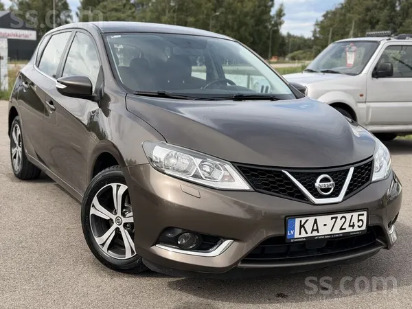 Nissan Pulsar ar 1.2 benzīna dzinēju un manuālo kārbu. Auto lieliskā tehnisk