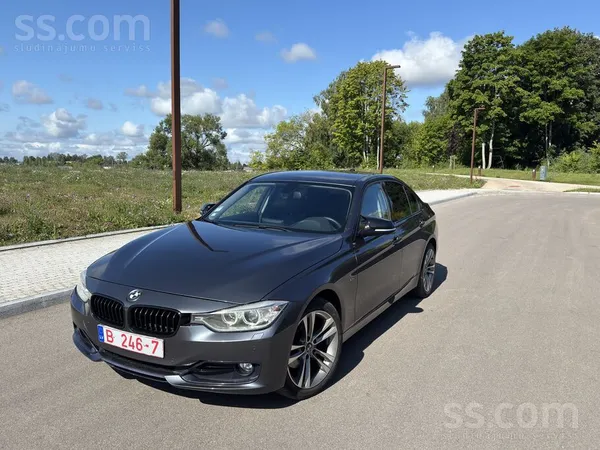 BMW 320