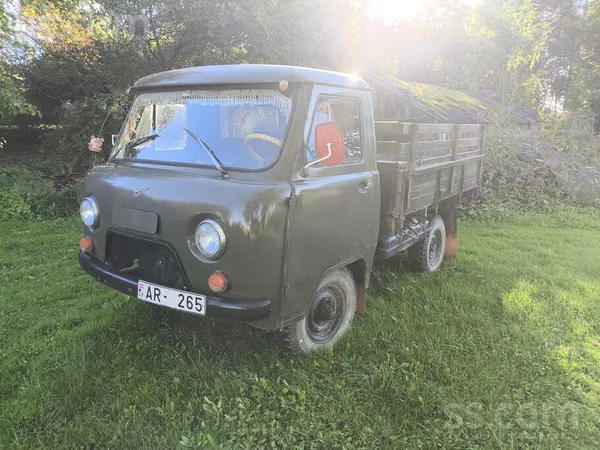 Pārdodu Uaz. No 2008 gada stāvējis zem jumta un nav bijis kustināts. Dodu lī
